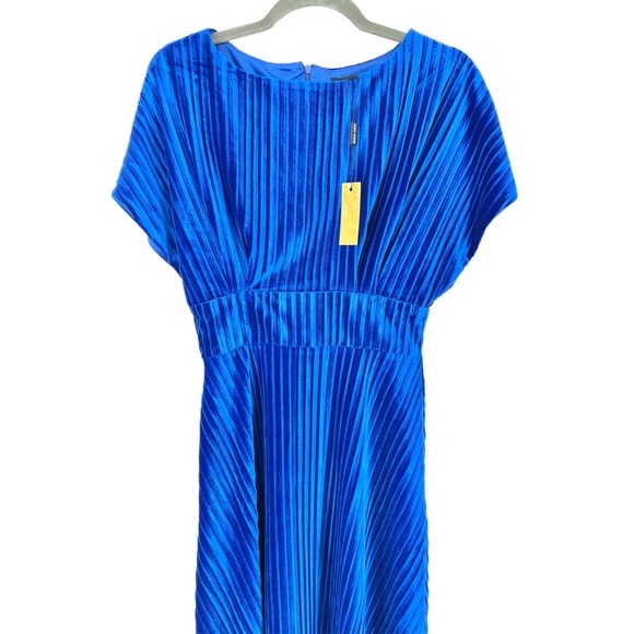 Alexia Admor Veronica Pleated Boatneck Velvet Midi Dress / Size Small - New! - Picture 5 of 8